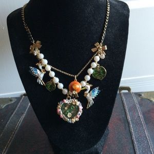 Betsy Johnson necklace walk in the park new w