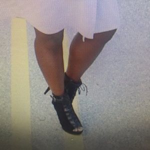 Kenneth Cole Shoes - Kenneth Cole Booties Kenneth Cole Shoes - Kenneth Cole Booties
