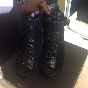 Kenneth Cole Shoes - Kenneth Cole Booties Kenneth Cole Shoes - Kenneth Cole Booties