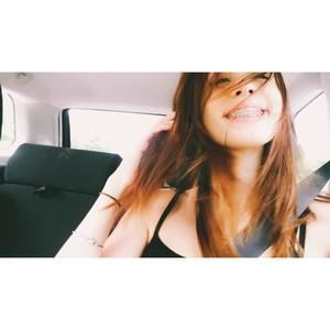 Meet your Posher, Gabriela