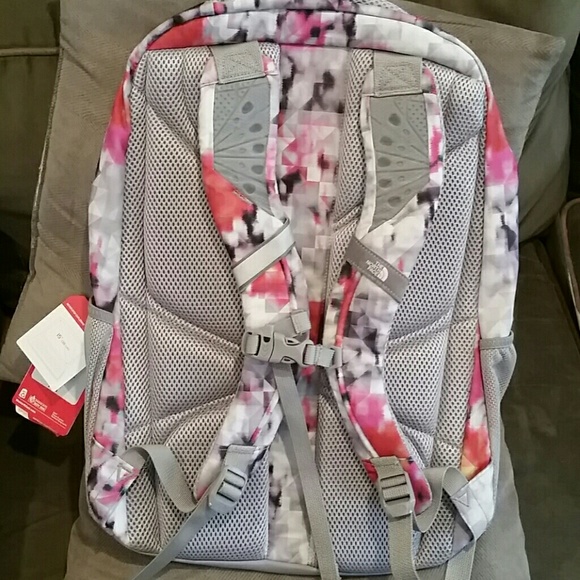 Nwt the North Face Jester Backpack grey pink print - Picture 4 of 4
