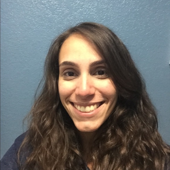 Meet your Posher, Naomi