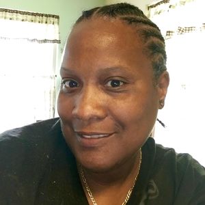 Meet your Posher, Brenda