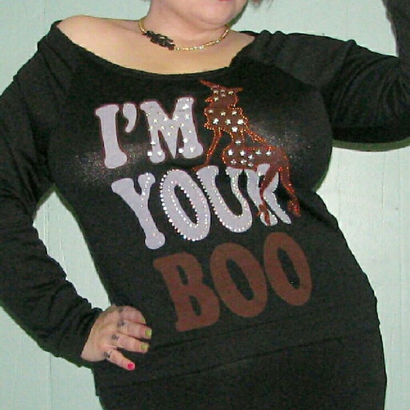 !!Host Pick!! Cute witchy pullover