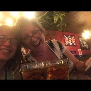 Meet your Posher, Cindy