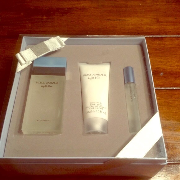 Dolce & Gabbana light blue set