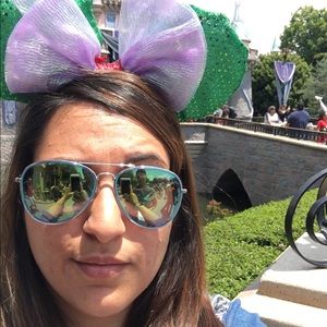 Meet your Posher, Stephanie