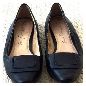 Elizabeth and James flats