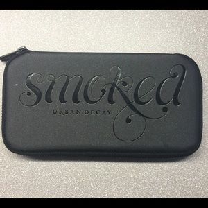 Urban Decay Smoked Palette