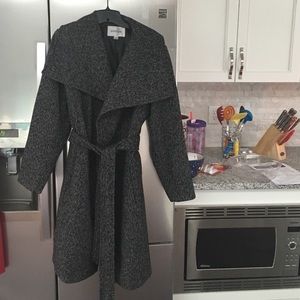 Avenue wool coat size 14-16 worn once