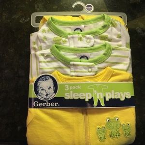 Gerber 3-pack sleep n plays. Never opened/worn.