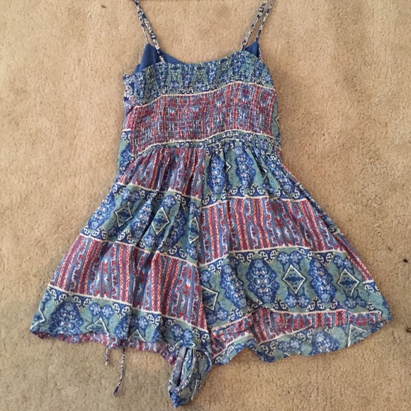 Colorful, cute romper! - Picture 2 of 2