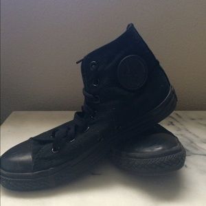 High Top Converse mens 3, women's 6