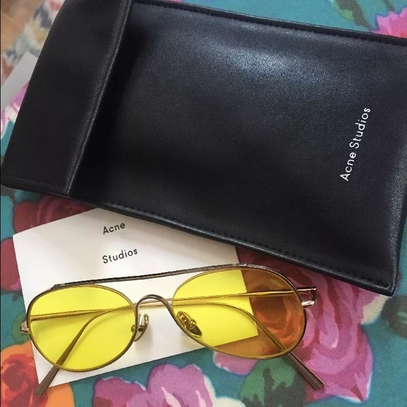 Sold --- ACNE STUDIOS ☆ spitfire sunglasses ☆ NWT - Picture 3 of 4