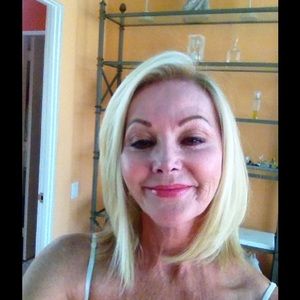 Meet your Posher, Nancy