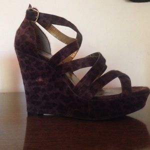 Adorable Cowhide dark cheetah strappy wedges