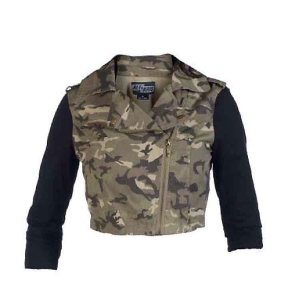 Camp Crop Jacket