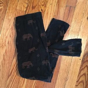 Dark Grey / Black Tribal Elephant Print Leggings