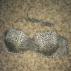 Victoria's Secret strapless bikini top 34C