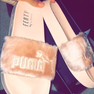 fenty rihanna puma slides