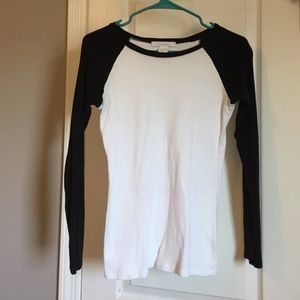 Long sleeve t-shirt