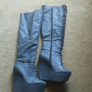 Knee wedge heel boots