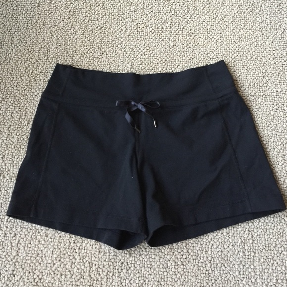 Lulu shorts