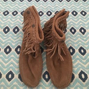 Minnetonka moccasin booties