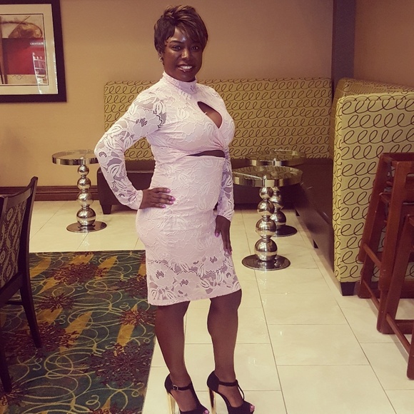 Meet your Posher, Latrice - Picture 4 of 8