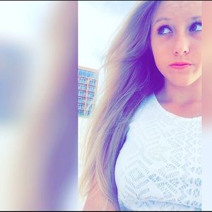 Meet your Posher, Kelsey