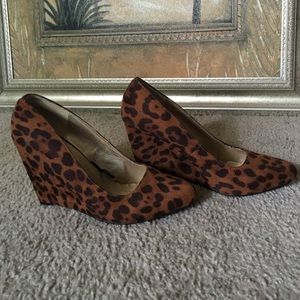 Leopard print wedges