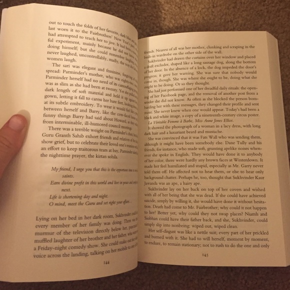 The Casual Vacancy by JK Rowling - Picture 3 of 3