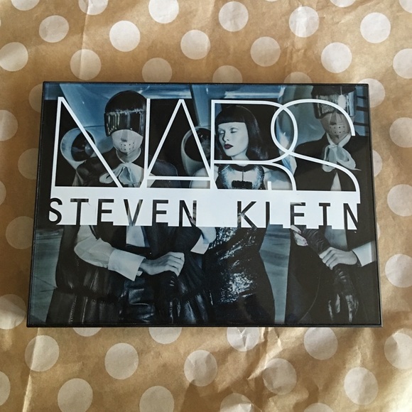 NARS Steven Klein Cheek studio palette