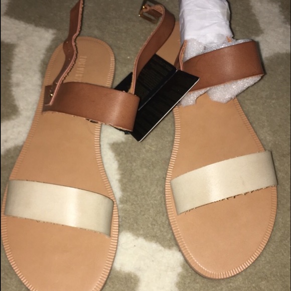 Shoes - Forever 21 sandals