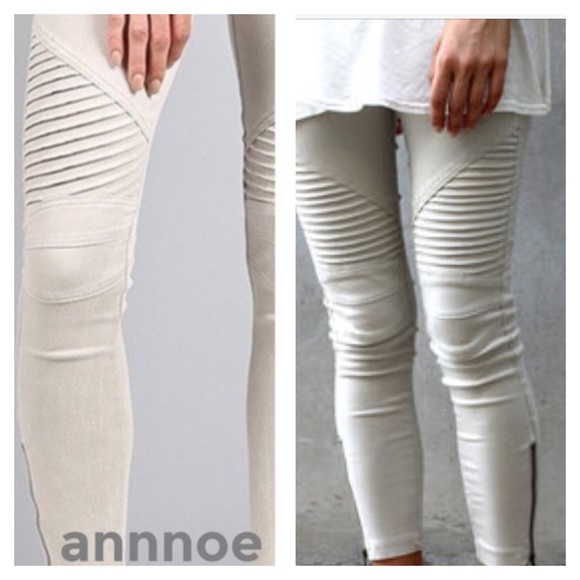 😍LAST PAIR!! - Picture 3 of 4