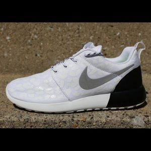 nike roshe leopard print