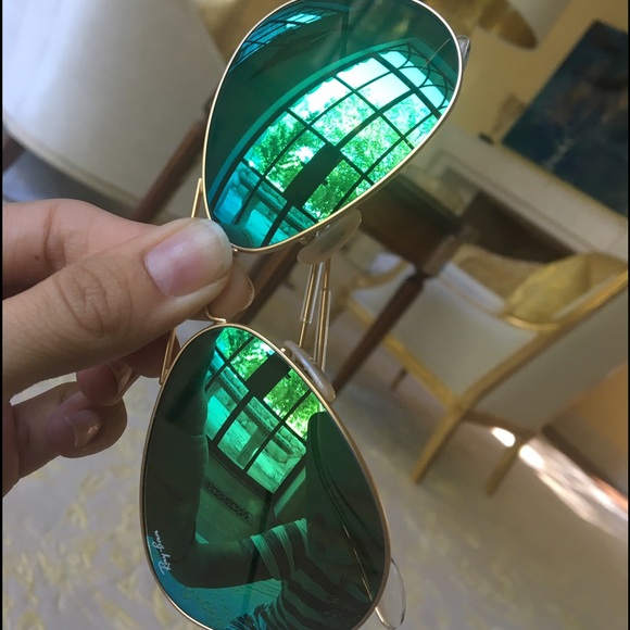 Green/gold Ray-Ban aviators - Picture 3 of 4