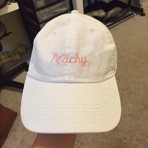 Peachy baseball hat (NEW)