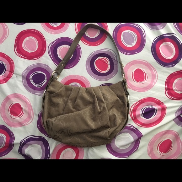 Purse - Picture 1 of 3