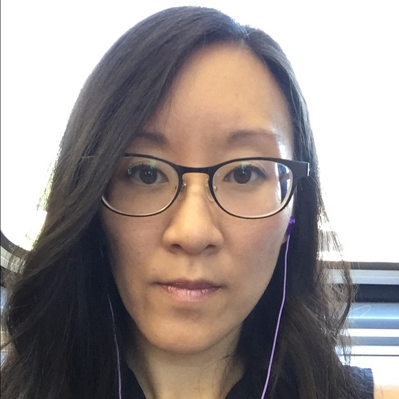 Meet your Posher, Melissa - Picture 1 of 1