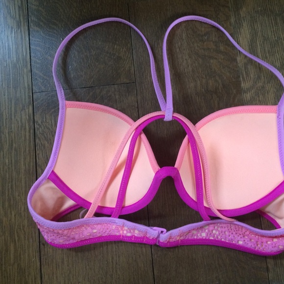 VS bathing suit top 32B - Picture 3 of 4