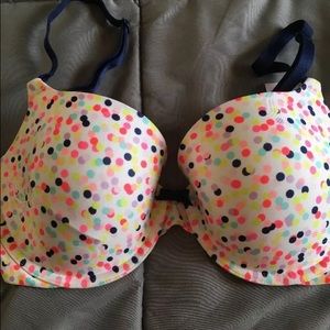 Victoria Secret Bra 32 DD