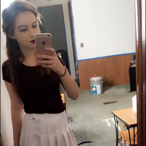 Meet your Posher, Brianna - Picture 3 of 3