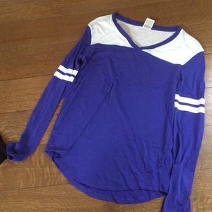 VS PINK purple long sleeved top XS