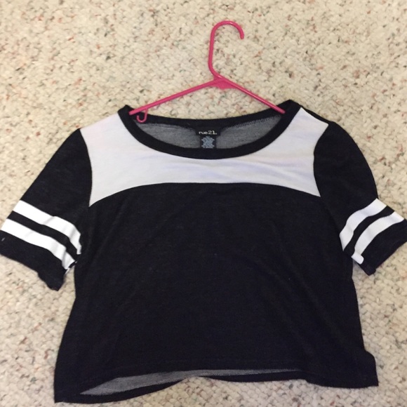Black and white Tshirt
