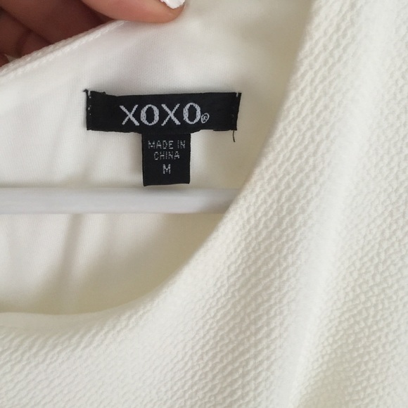 White summer dress xoxo - Picture 2 of 4