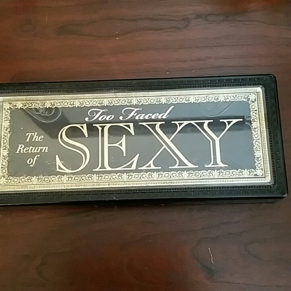Too faced the return of sexy