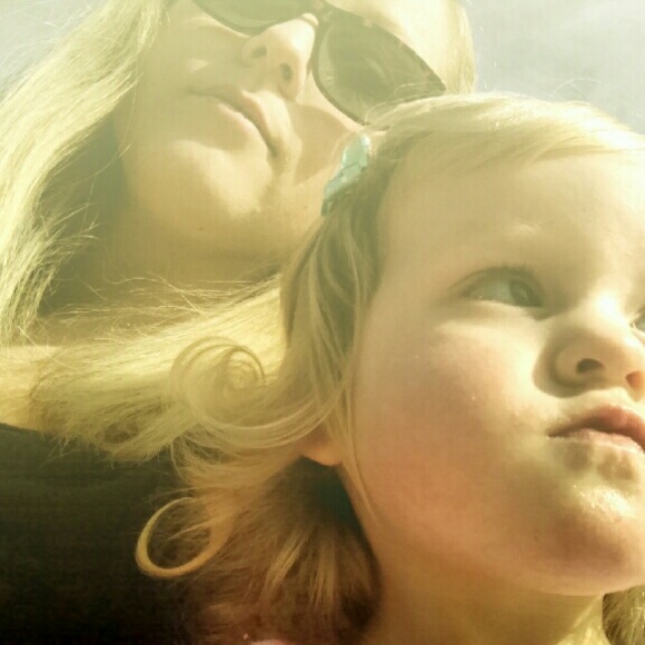 Meet Your Posher! - Picture 2 of 4