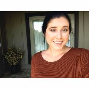 Meet your Posher, Ana