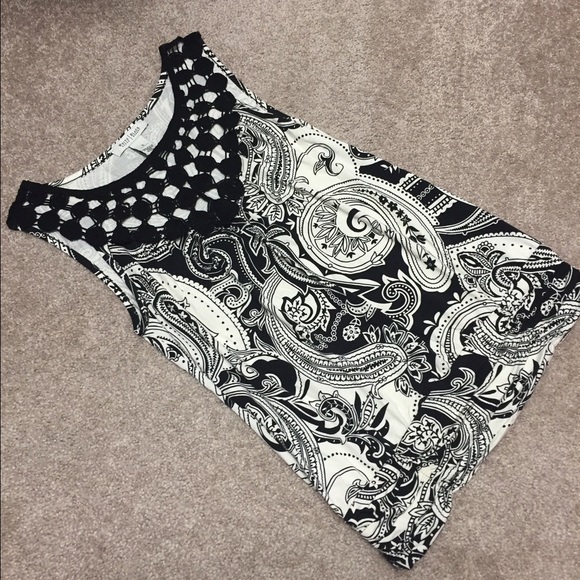 NWOT black embroidered tank